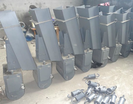 電磁振動(dòng)給料機(jī)發(fā)貨現(xiàn)場